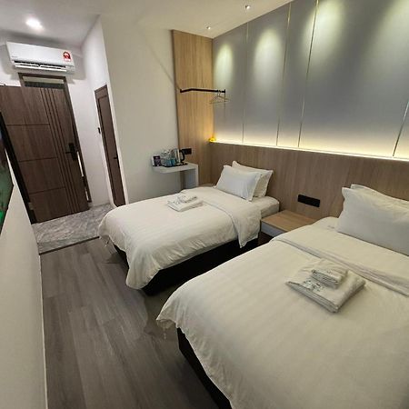 Red'S Hotel Bintulu Dış mekan fotoğraf