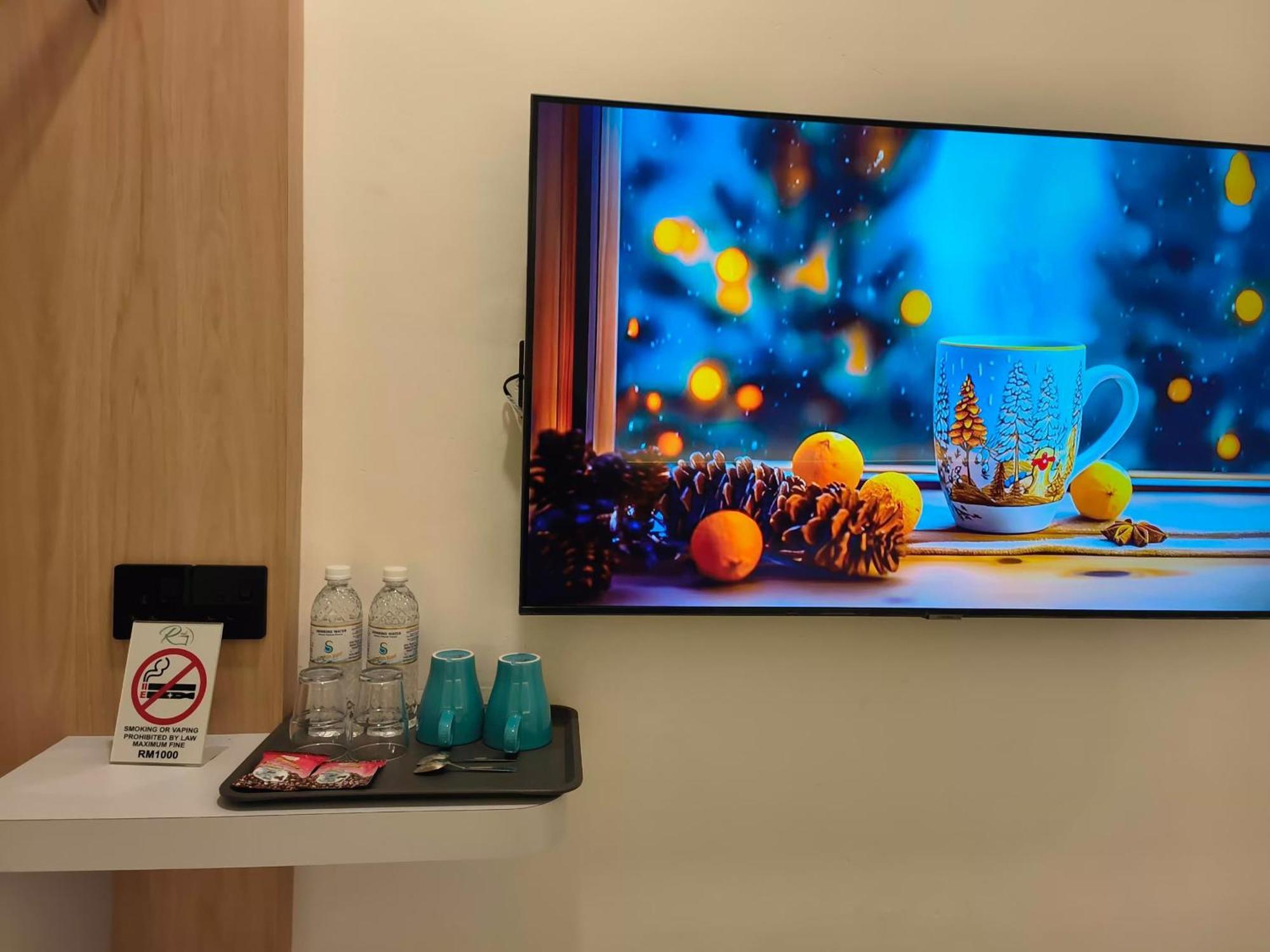 Red'S Hotel Bintulu Dış mekan fotoğraf