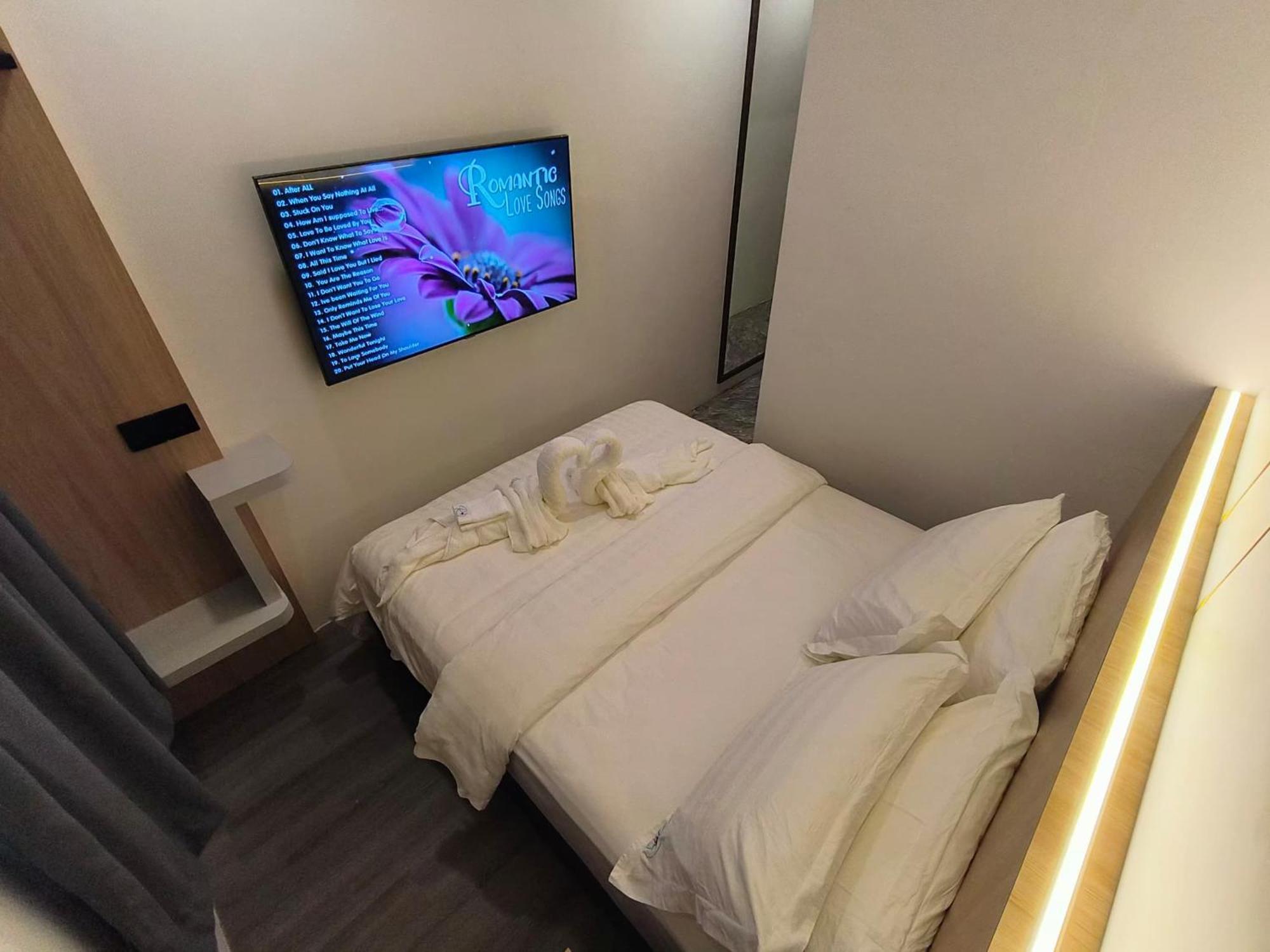 Red'S Hotel Bintulu Dış mekan fotoğraf