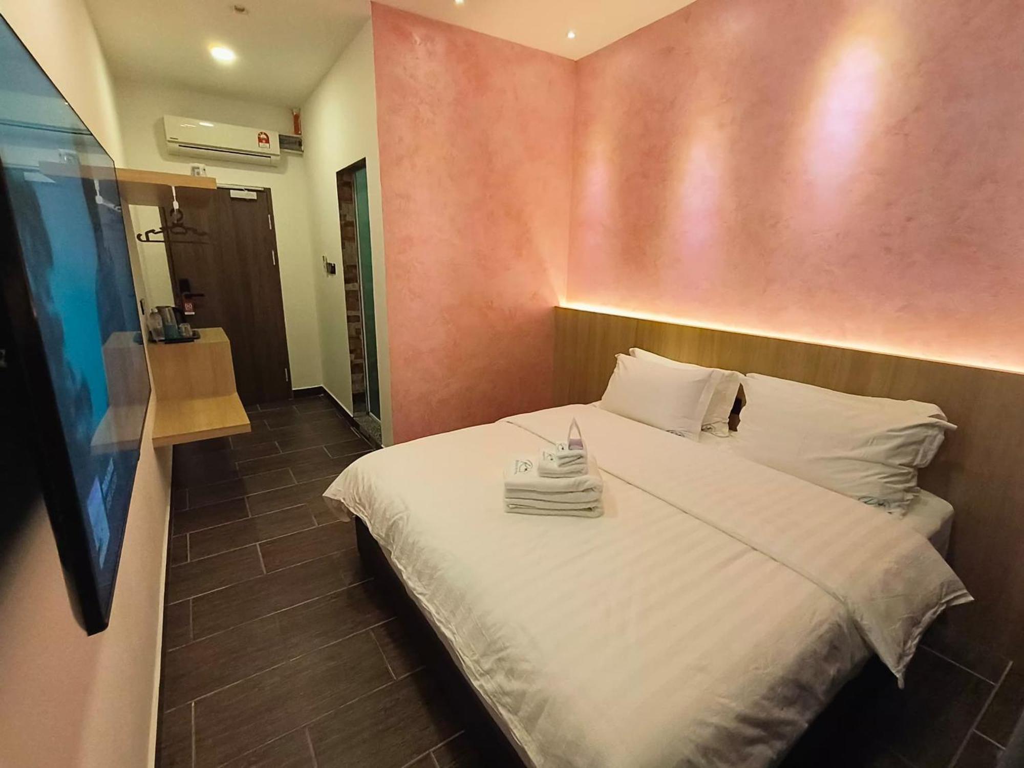 Red'S Hotel Bintulu Dış mekan fotoğraf