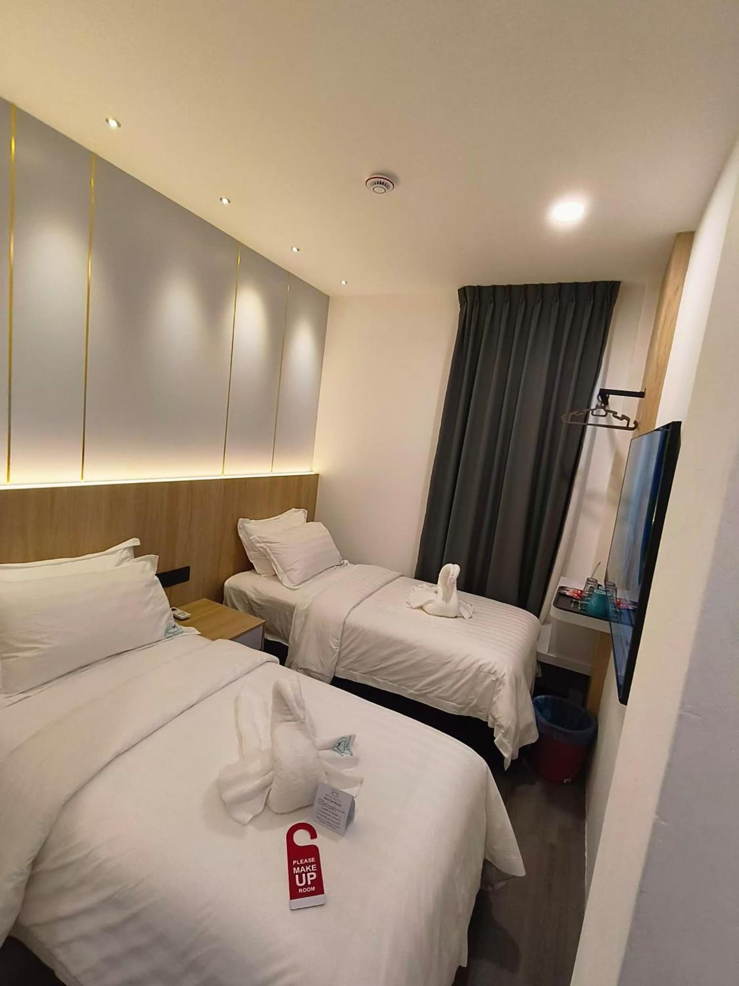 Red'S Hotel Bintulu Dış mekan fotoğraf
